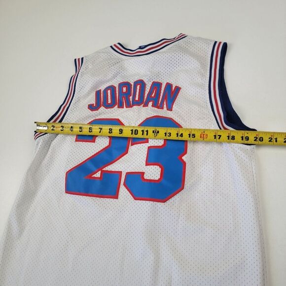 Vintage Champion Tune Squad Micheal Jordan Jersey Mens Size Large - Picture 8 of 9